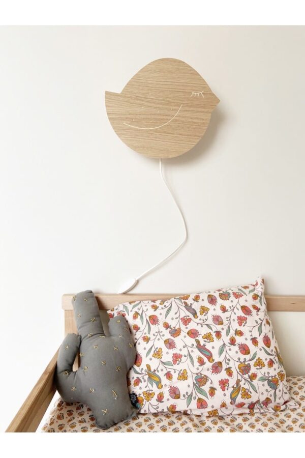 boite-a-musique-en-bois-naturel-forme-oiseau-marque-april-eleven-decoration-chambre-enfant