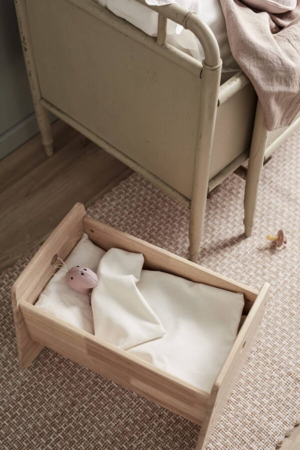 berceau-a-bascule-en-bois-poupee-kids-concept