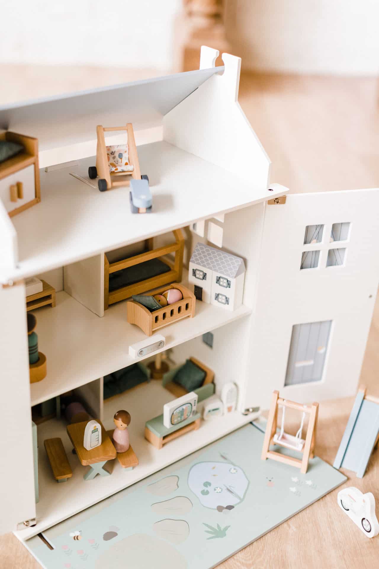 Maison de poupées parquet en bois meubles fantaisie enfants poupées filles accueil legler 