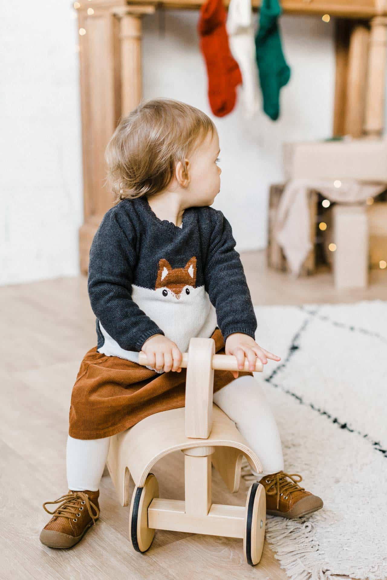 Voiture porteur enfant en bois