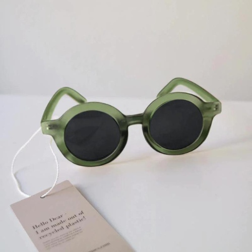lunettes-de-soleil-bebe-enfant vert